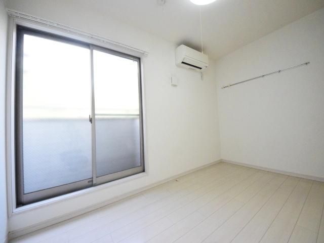 その他部屋・スペース　★★大きな窓からは明るい日差しが差し込みます★★