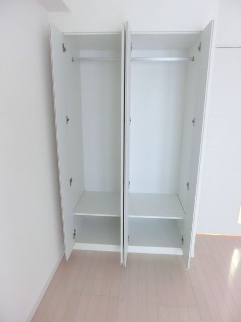 収納　収納クローゼット