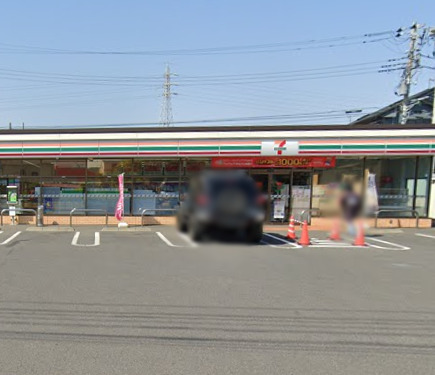 コンビニ　セブンイレブン（コンビニ）まで89m