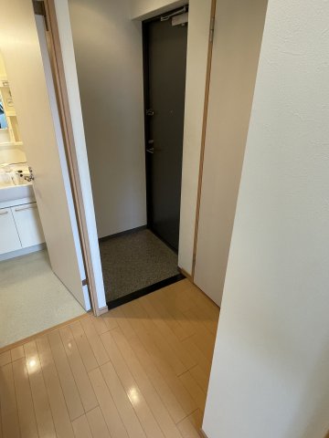 玄関　シンプルで使いやすい玄関です