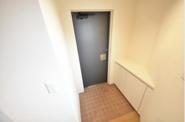 玄関　別部屋参考写真