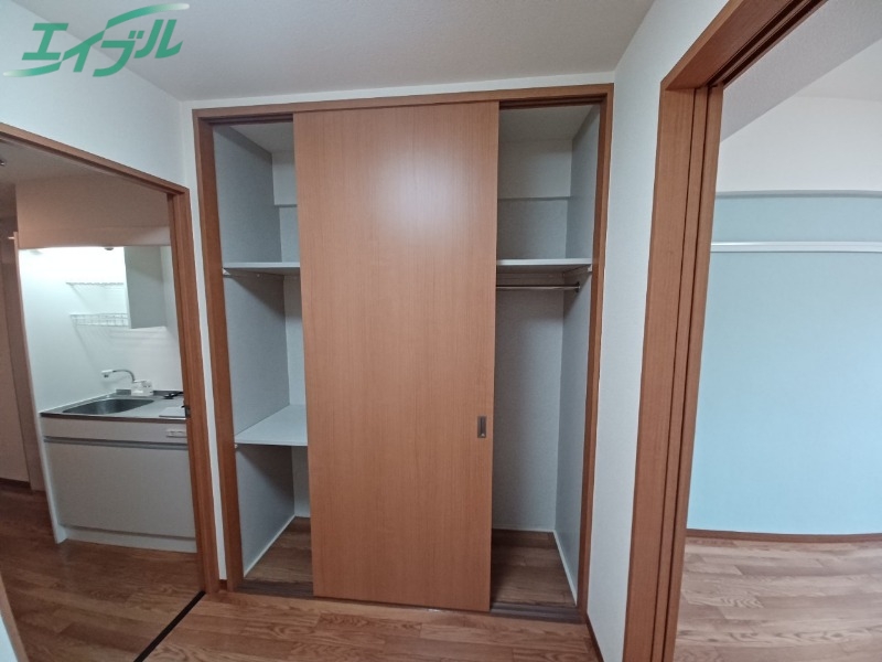 収納　別部屋参考写真です