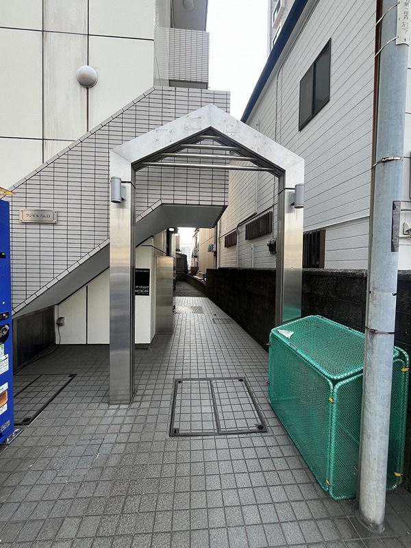 エントランス