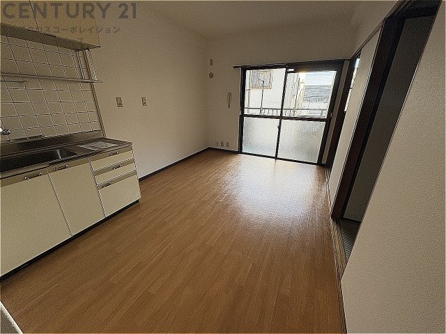 居室・リビング　南向きのお部屋です！