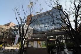 役所　大阪市中央区役所（役所）まで559m