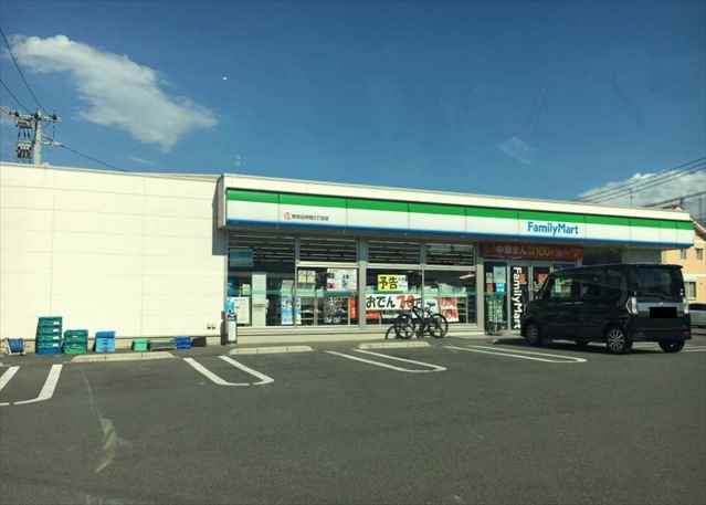 コンビニ　ファミリーマート熊本出仲間３丁目店（コンビニ）まで1350m