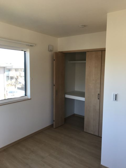 収納　※参考写真※洋室5.9帖のお部屋にあるクローゼットです♪お気
