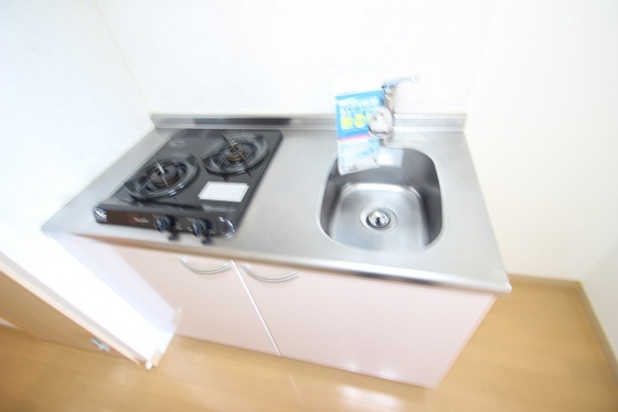 キッチン　※別部屋の写真です