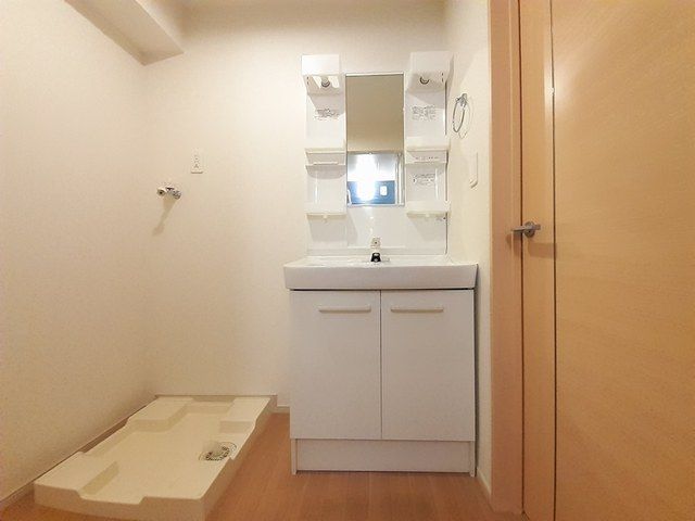 洗面設備　忙しい朝には欠かせない洗面所です
