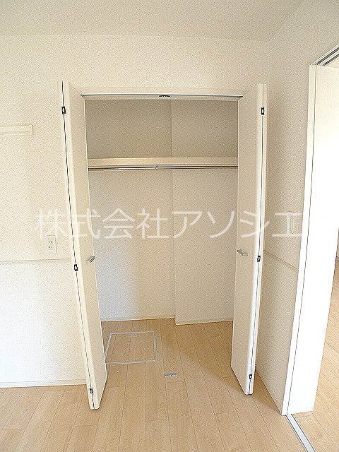 収納　クローゼット