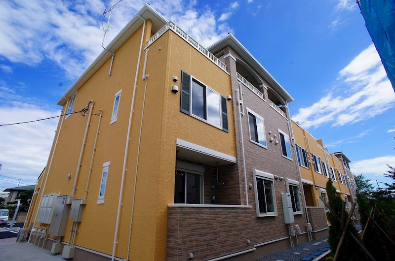 建物外観　サンリットタウンAのご紹介は住まいの窓口アソシエにお任せくだ