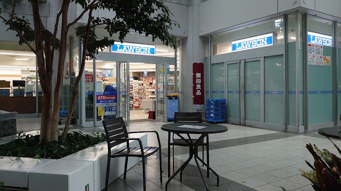 コンビニ　ローソン H芝浦シーバンス・ア・モール店（コンビニ）まで220m