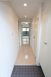 玄関　開放的な玄関です★