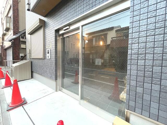 エントランス　共用部分の入り口です
