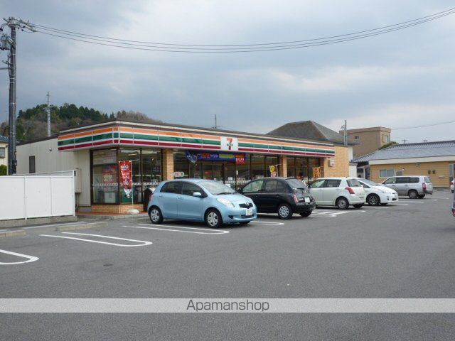 コンビニ　セブンイレブン（コンビニ）まで534m