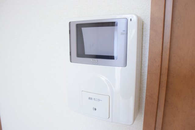 その他　モニターつきインターホンで安心♪