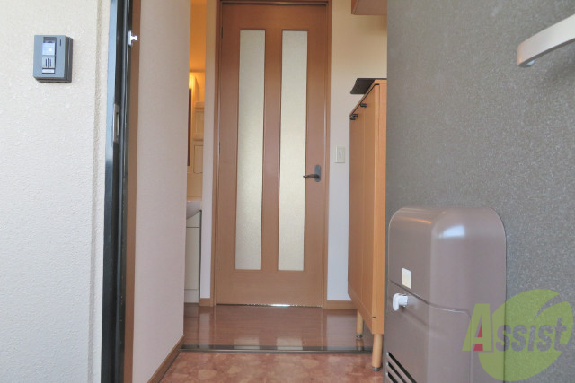 玄関　玄関から見た景色はこちらです。いかがでしょうか。