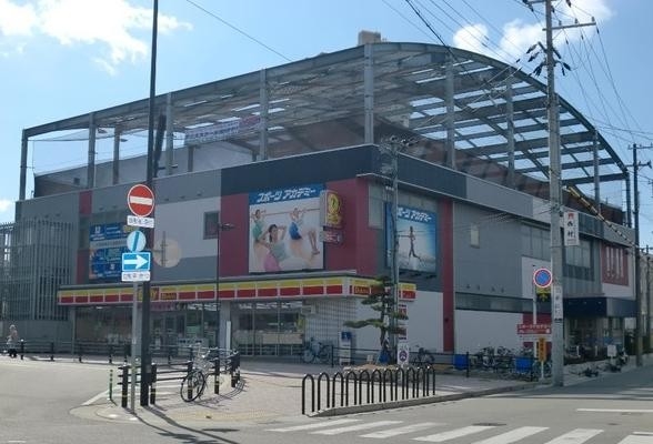 コンビニ　デイリーヤマザキJR須磨海浜公園駅前店（コンビニ）まで57m
