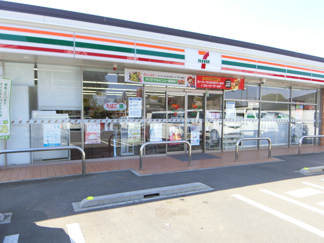 コンビニ　セブンイレブン蓮田黒浜店（コンビニ）まで632m