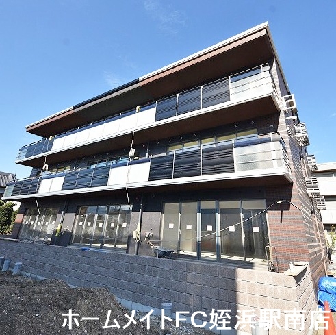 建物外観　★周辺環境の充実したマンション♪★
