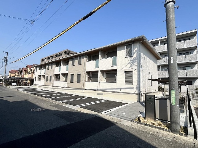 建物外観　大和ハウスの建物です