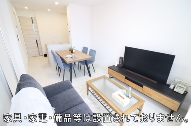 居室・リビング　ＬＤＫ　※家具・家電・備品等は設置されておりません。