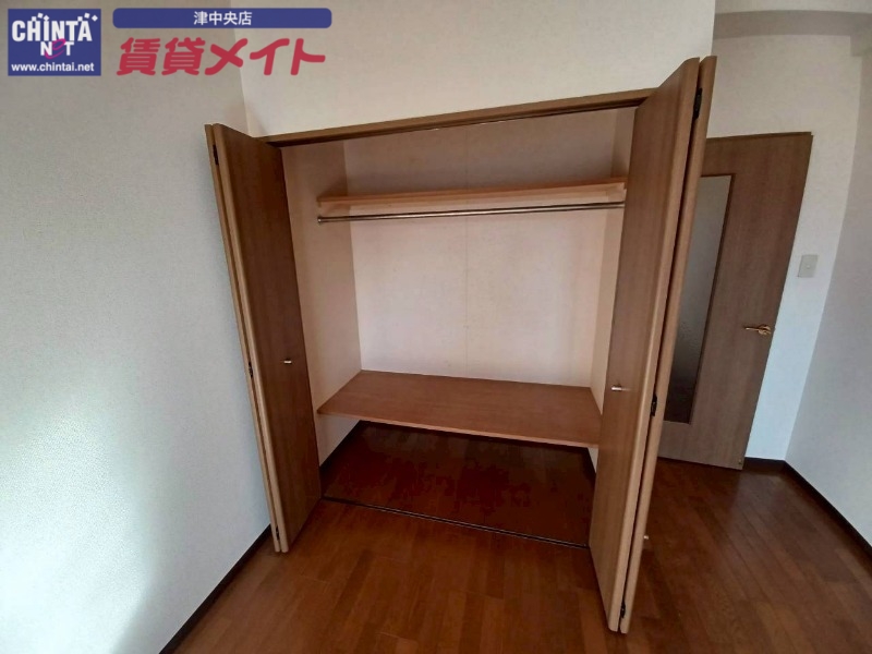収納　反転タイプ参考写真