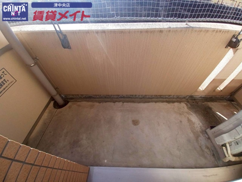 バルコニー　反転タイプ参考写真