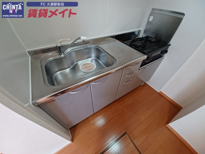 キッチン　同型参考写真