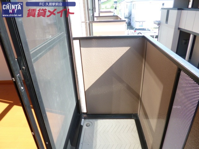 バルコニー　同型参考写真