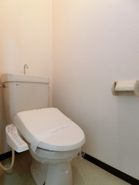 トイレ　図面と現状に相違がある場合には現状を優先