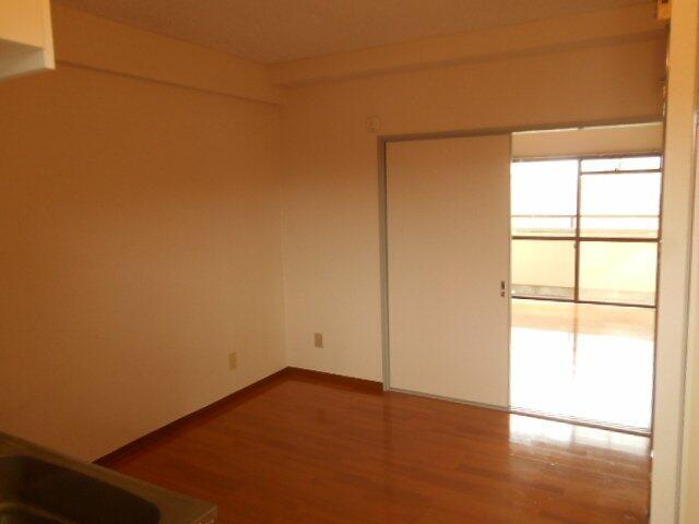 居室・リビング　別部屋参考用写真?