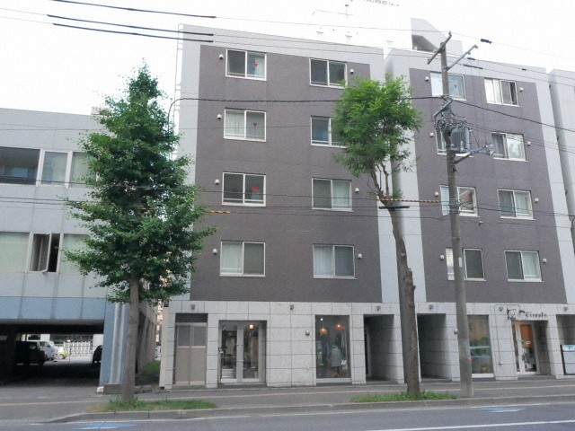 建物外観　◆バスセンター前駅徒歩1分の好立地賃貸MS！◆ネット無料付き