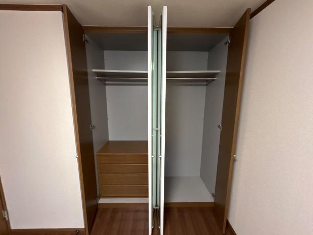 収納　クローゼット