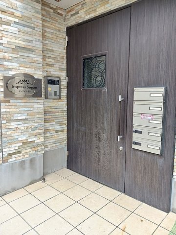 エントランス　エントランス