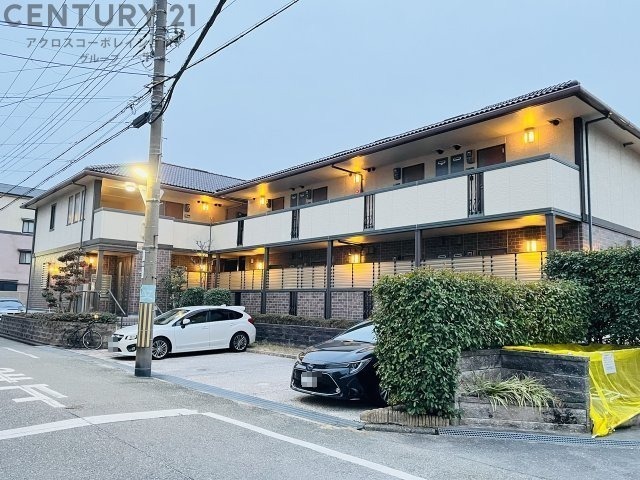 建物外観　オートロック付きで安心です♪