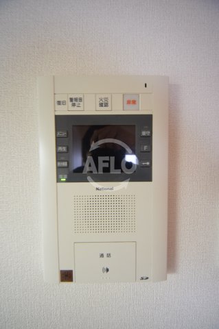 セキュリティ　ビエラコート内久宝寺　モニター付きインターホン