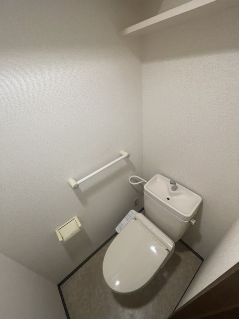 トイレ　ＷＣ