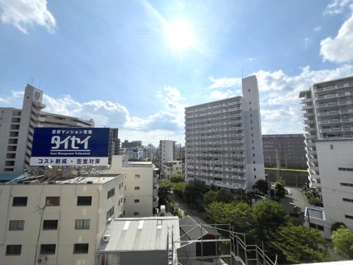 眺望　イメージとして同マンション他部屋を表示しています