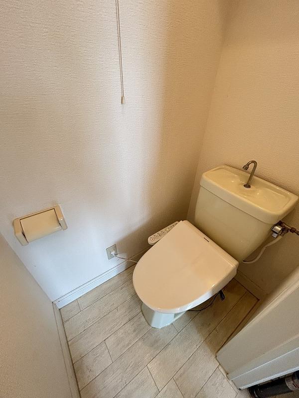 エミール旭町のトイレ写真