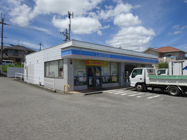 コンビニ　ローソン 貴志川町長山店様（コンビニ）まで551m