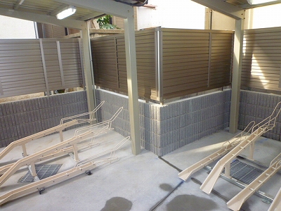 駐車場　敷地内駐輪場有り