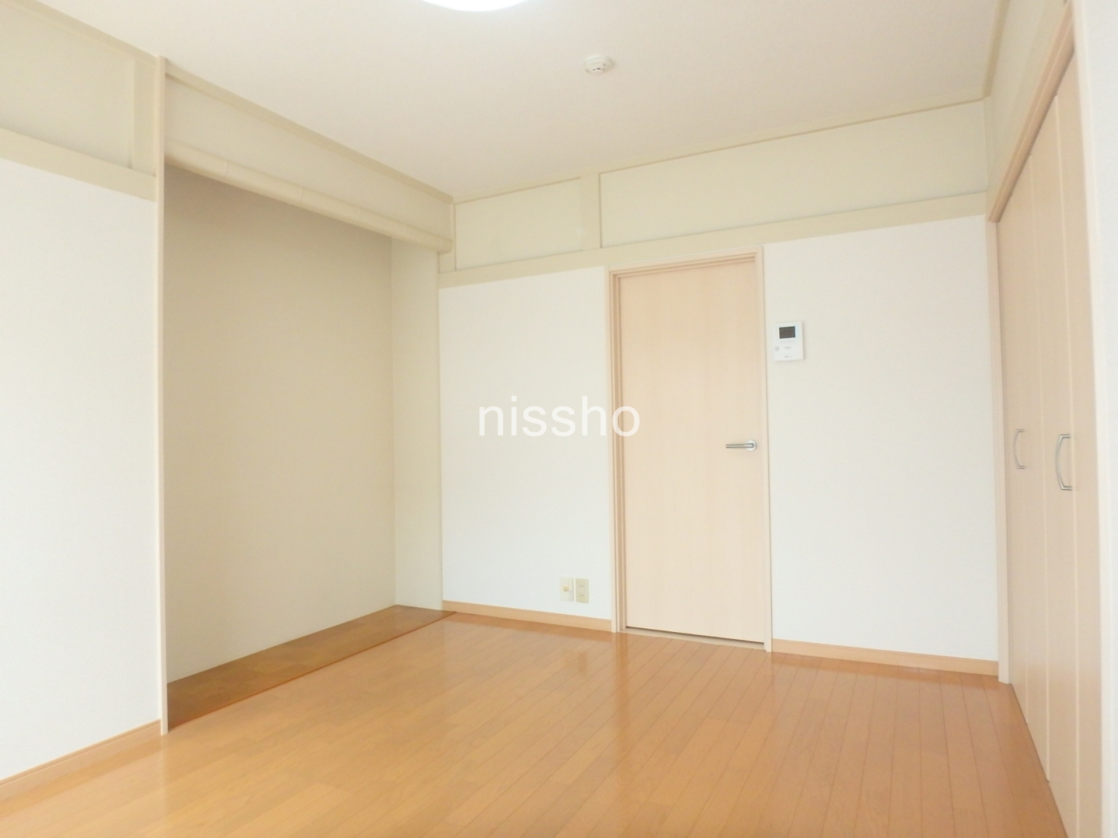 その他部屋・スペース　洋室　別角度から