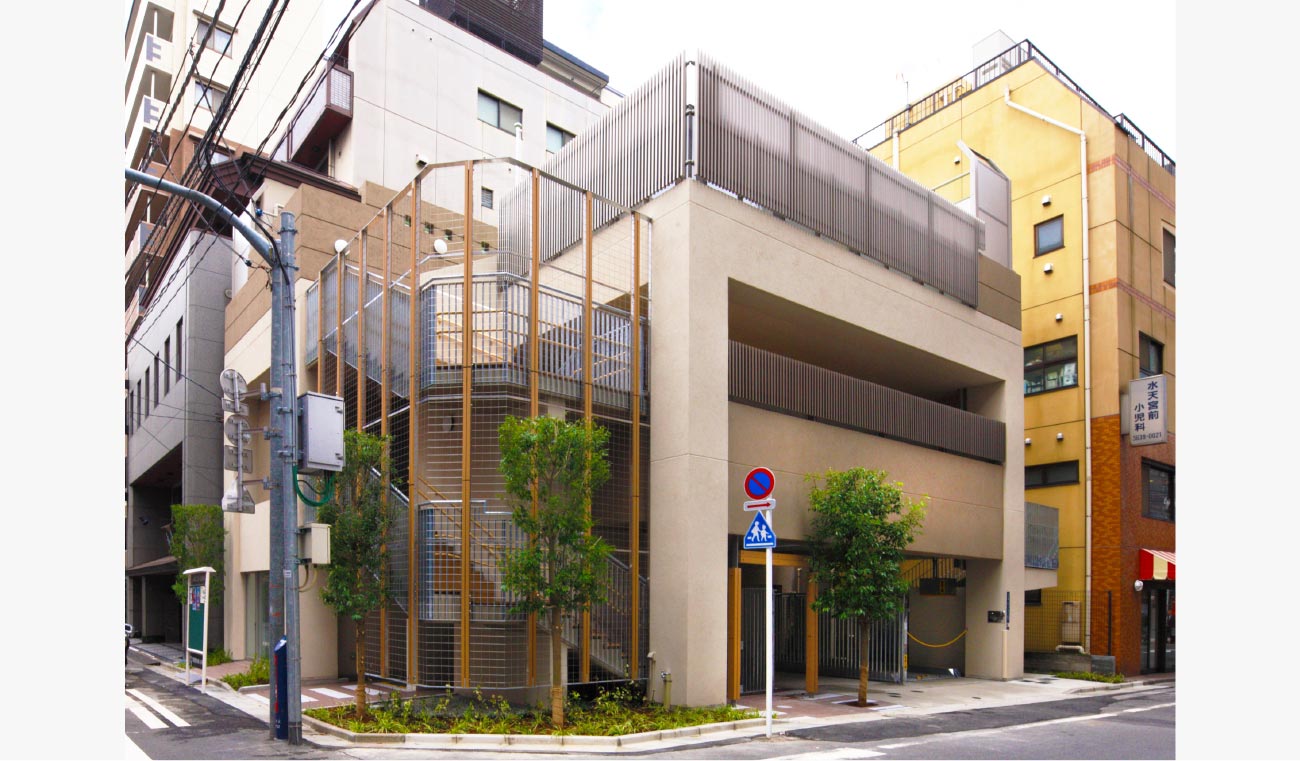 幼稚園・保育園　中央区立人形町保育園（幼稚園・保育園）まで247m