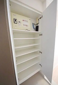 収納　別タイプ部屋　参考写真です