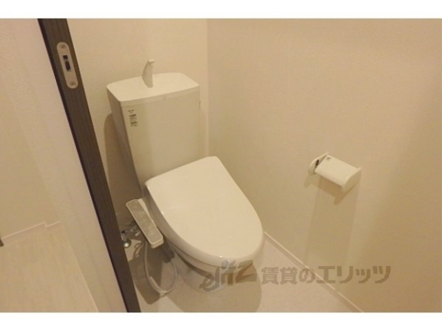 トイレ　ウォシュレット