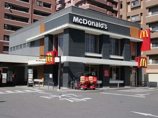 その他　マクドナルド 薬院店（その他）まで347m