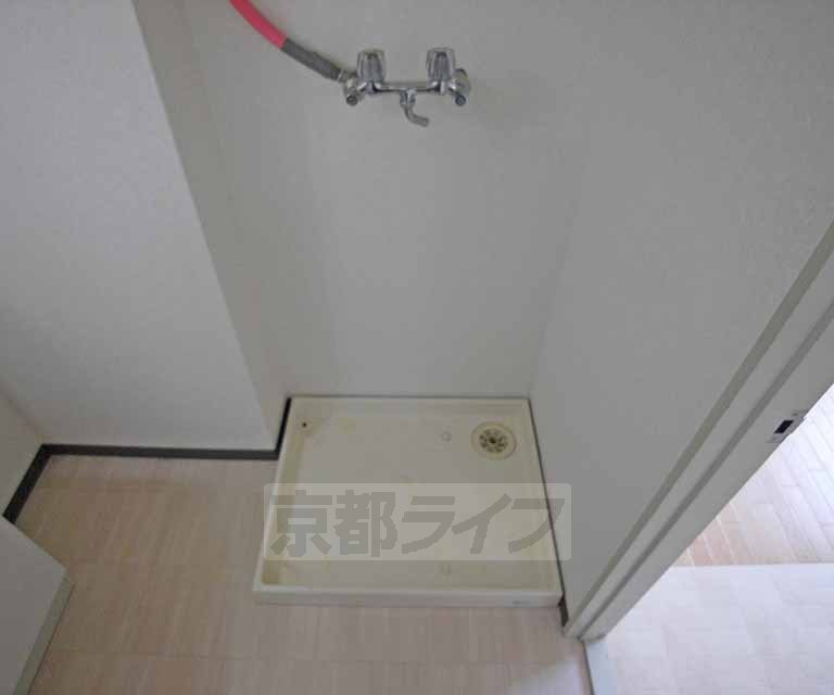 その他設備　洗濯機は室内に設置可能です。