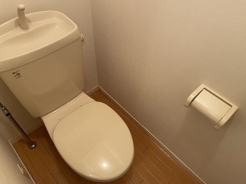 トイレ　別部屋参照