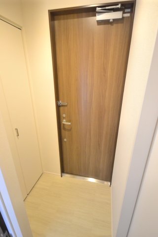 玄関　★天井高シューズBOXあり♪
